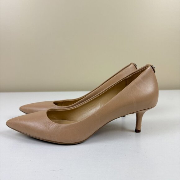 MICHAEL Michael Kors Leather Heel Pump Point Toe - Picture 3 of 12
